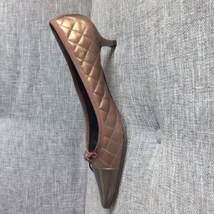 Leather Quilted Kitten Heels NEW Size 9.5-9 made In italy